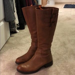Knee-length brown boots - excellent condition